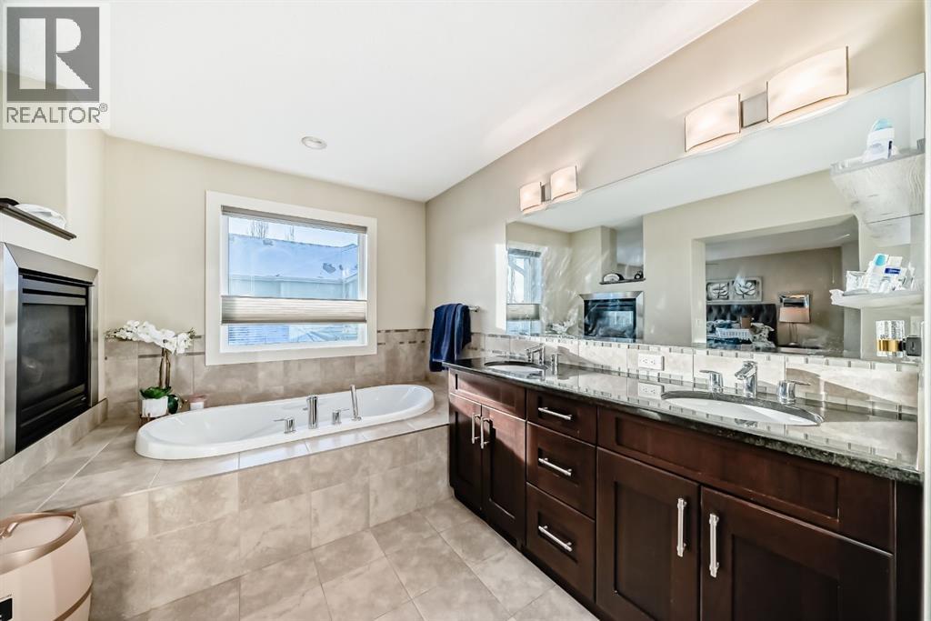 Single Family House for Sale in  Auburn Sound Court SE Auburn Bay Calgary 