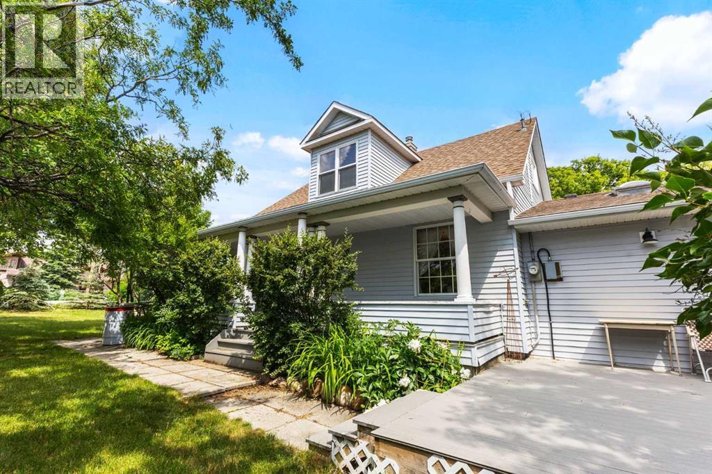 
          717 East Road
            <br/>
            <span>Standard</span>
            , 
            <span>AB</span>
             <span>T0J3G0</span>
         - Photo 36