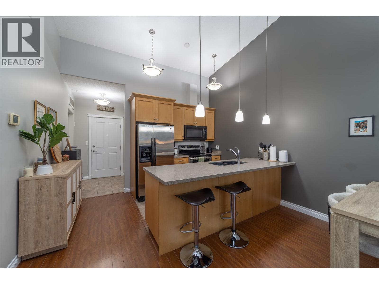 3313 WILSON Street Unit# 404, Penticton