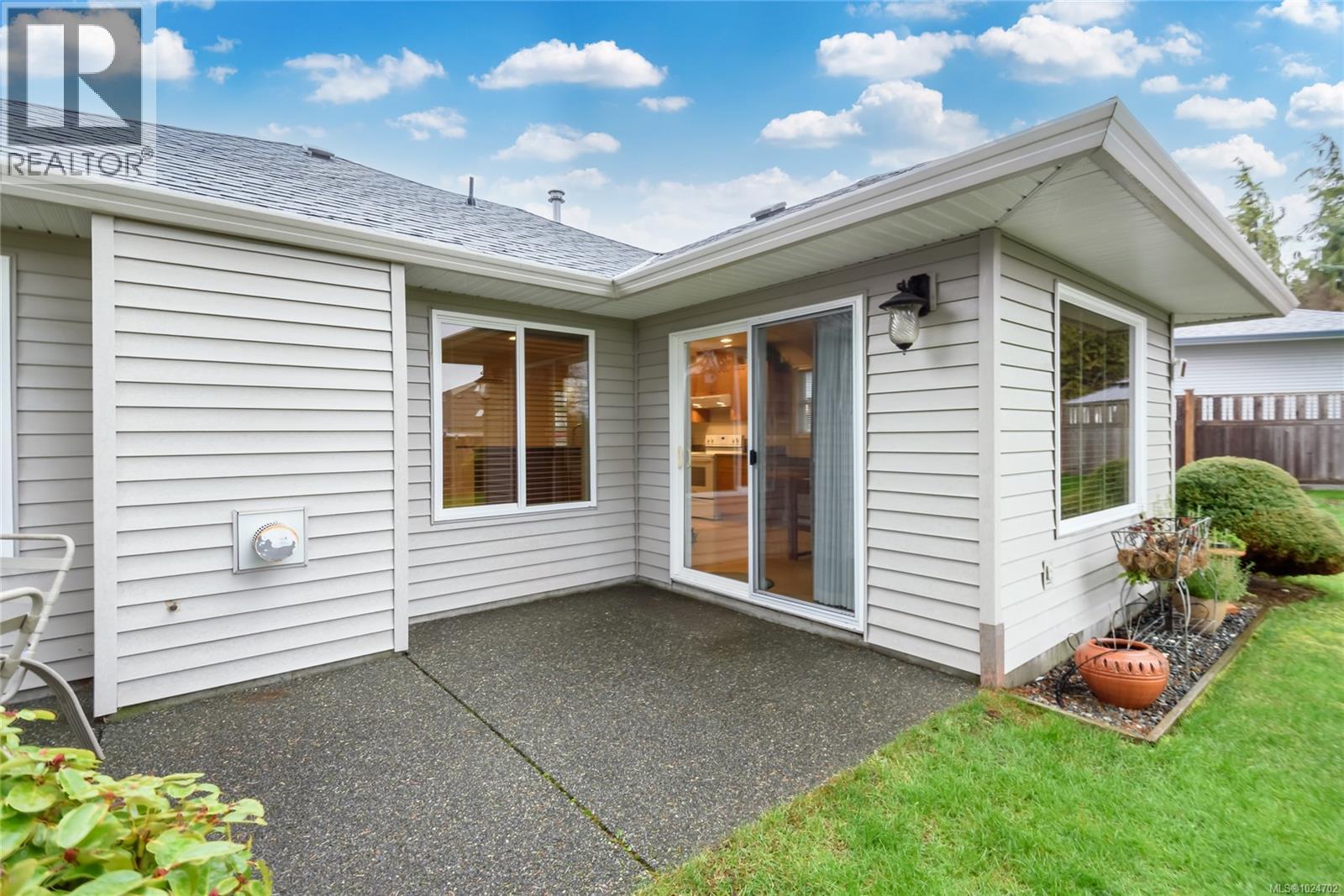 2055 Nevis Pl, Courtenay
