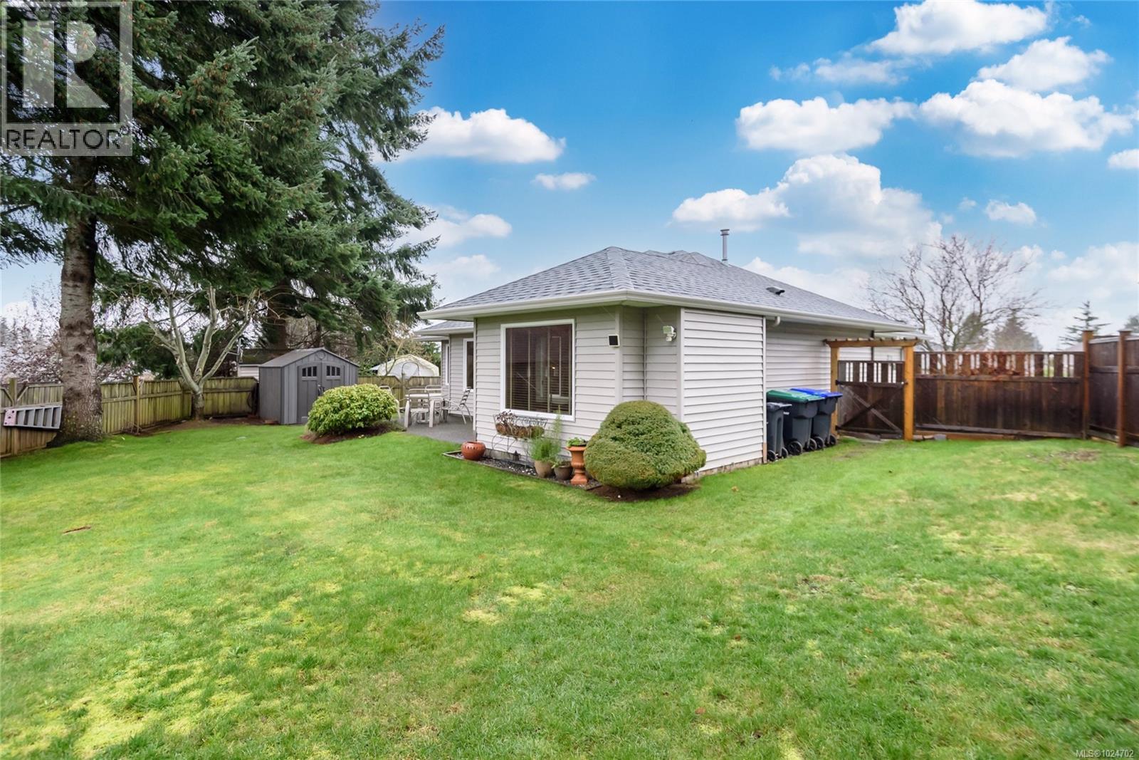2055 Nevis Pl, Courtenay