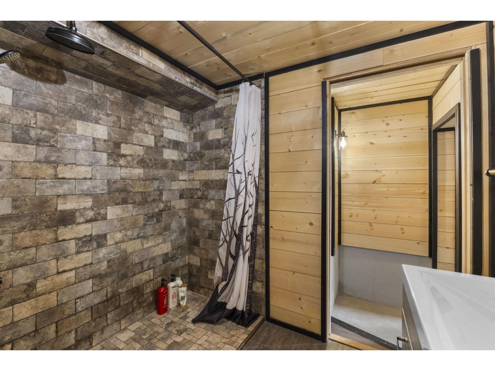 6 20649 EDELWEISS DRIVE, Agassiz