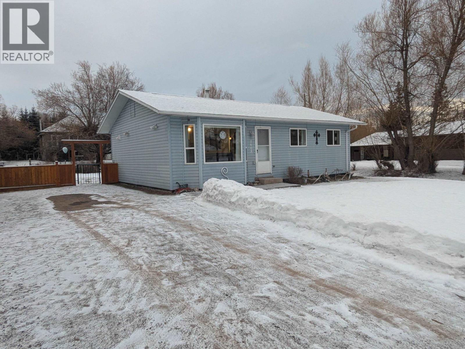 1668 TOWER Street, Telkwa