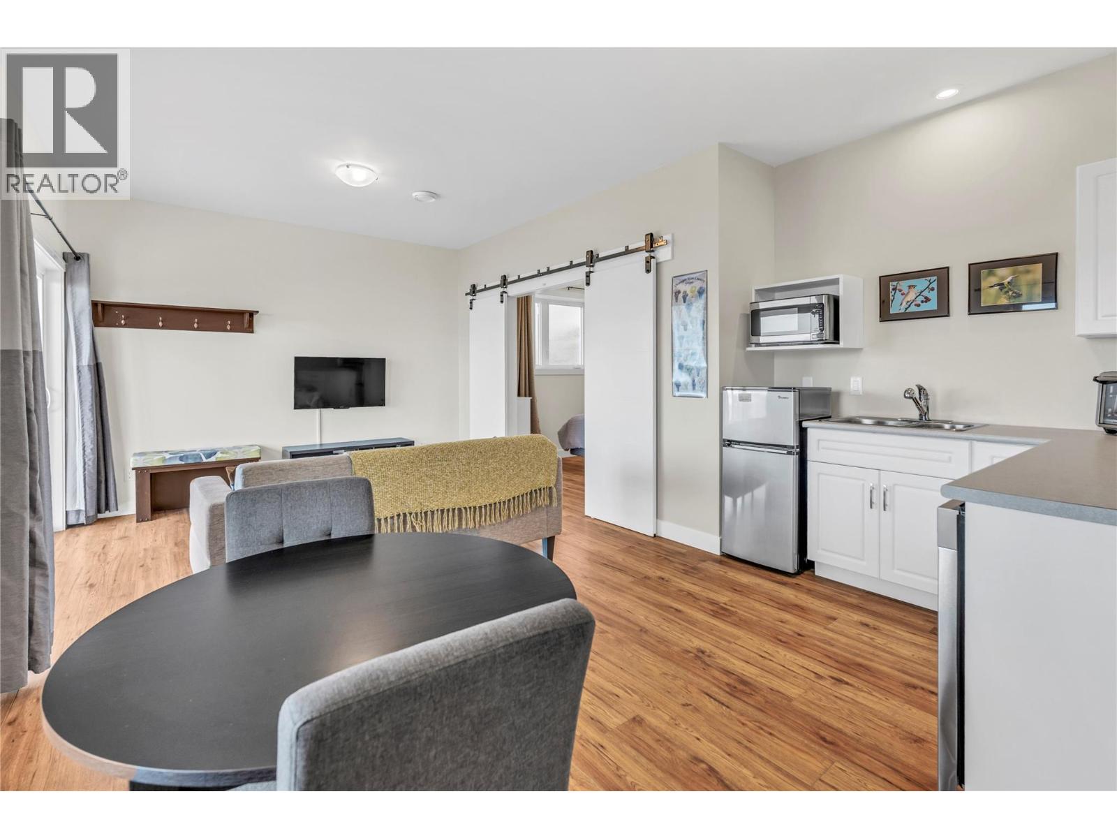 2502 Winifred Road, Naramata