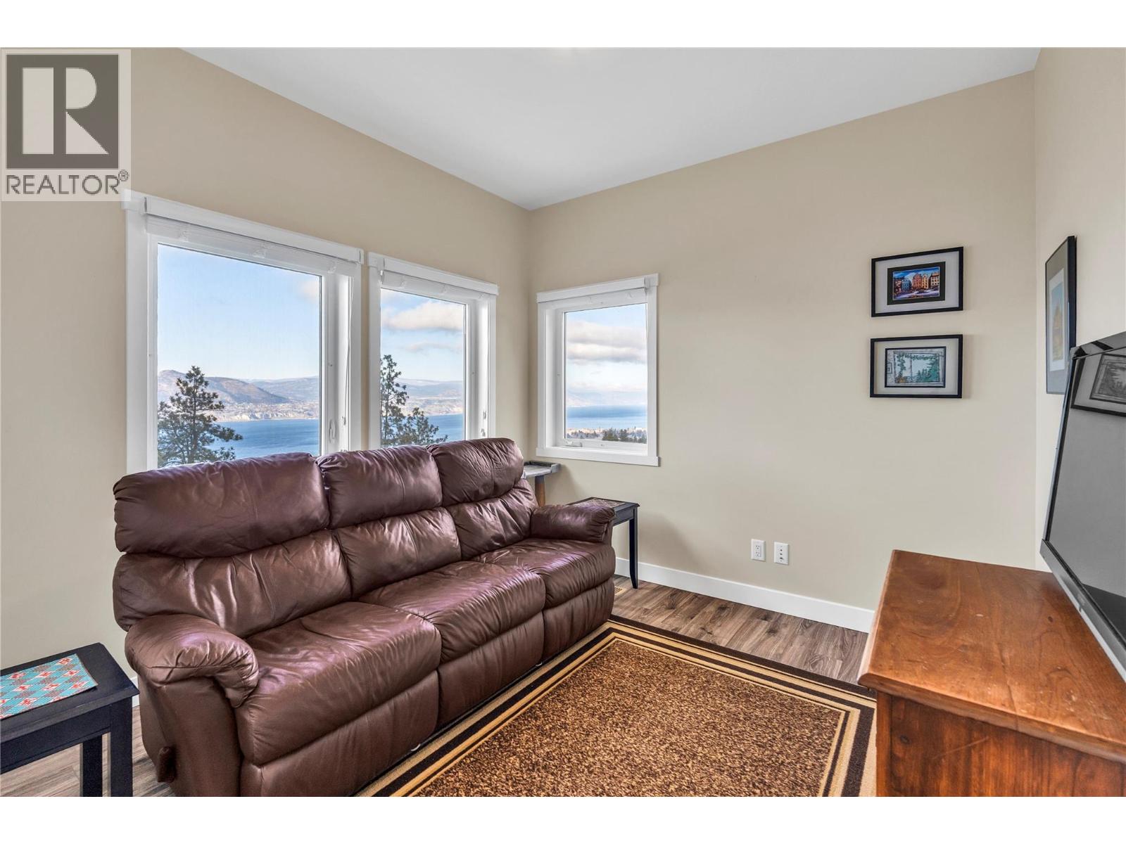 2502 Winifred Road, Naramata