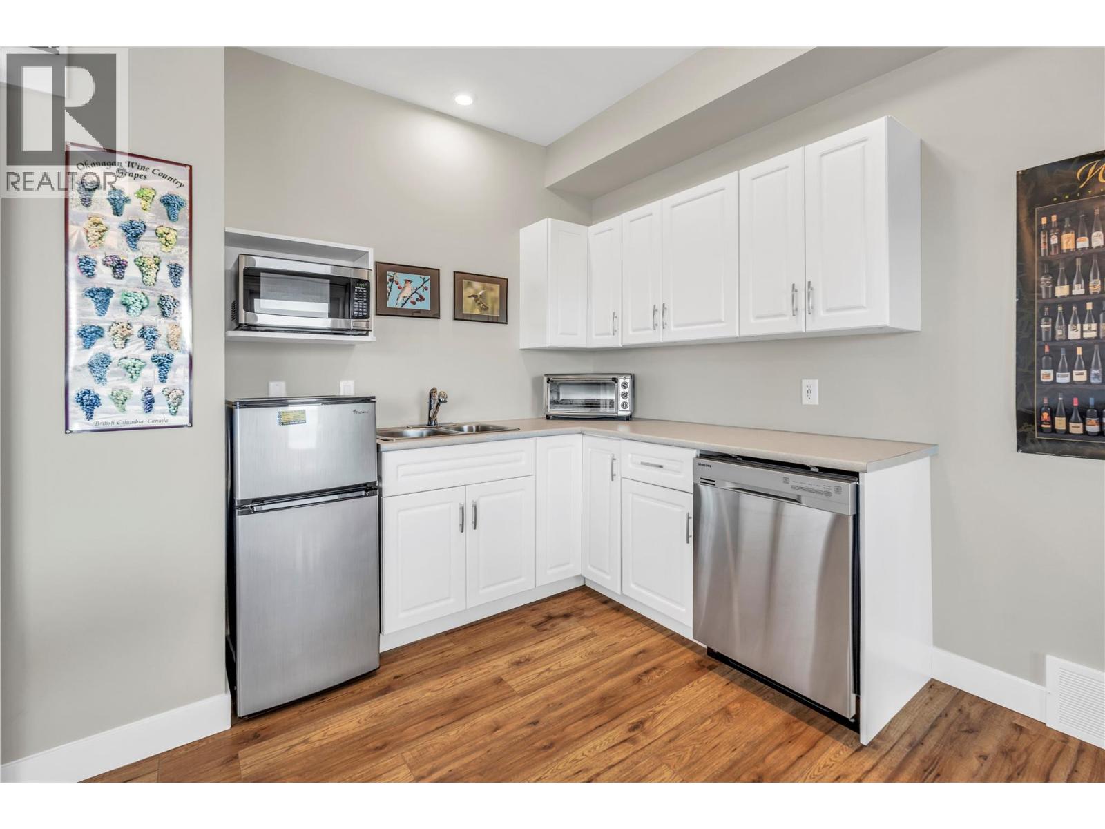 2502 Winifred Road, Naramata