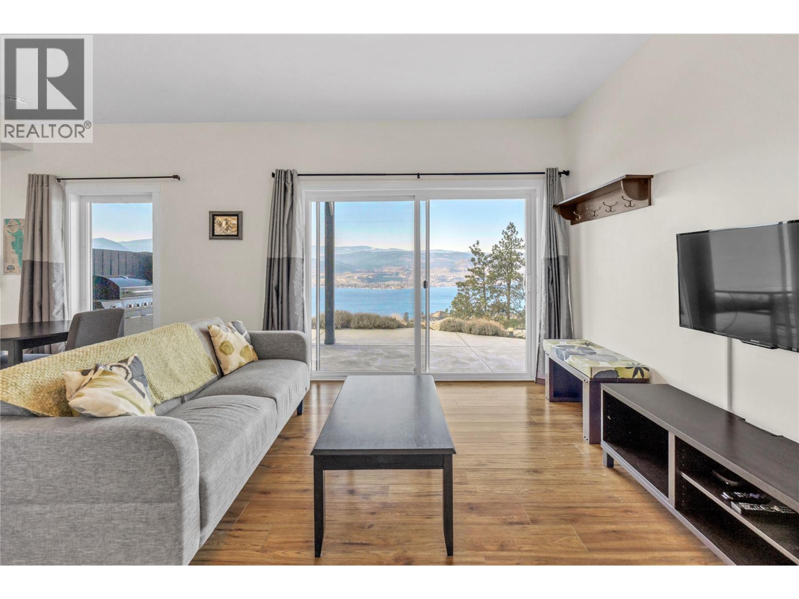 2502 Winifred Road, Naramata