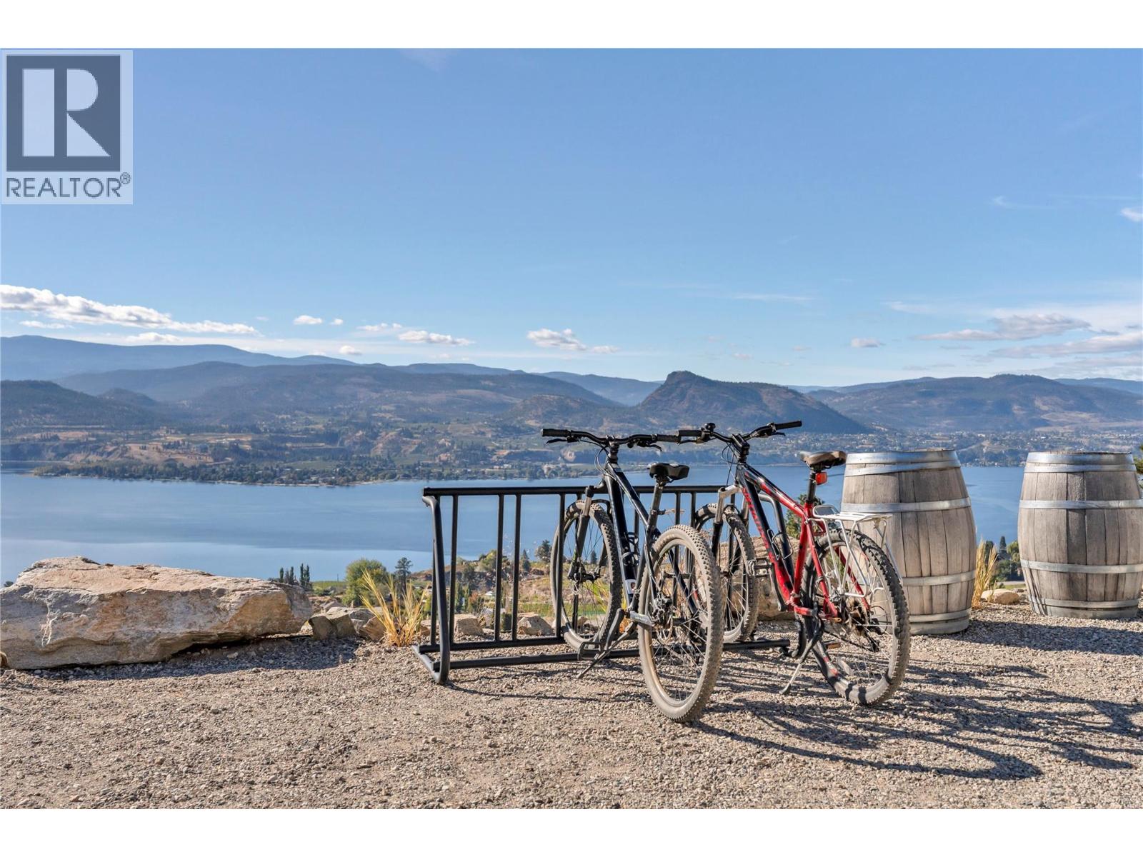 2502 Winifred Road, Naramata