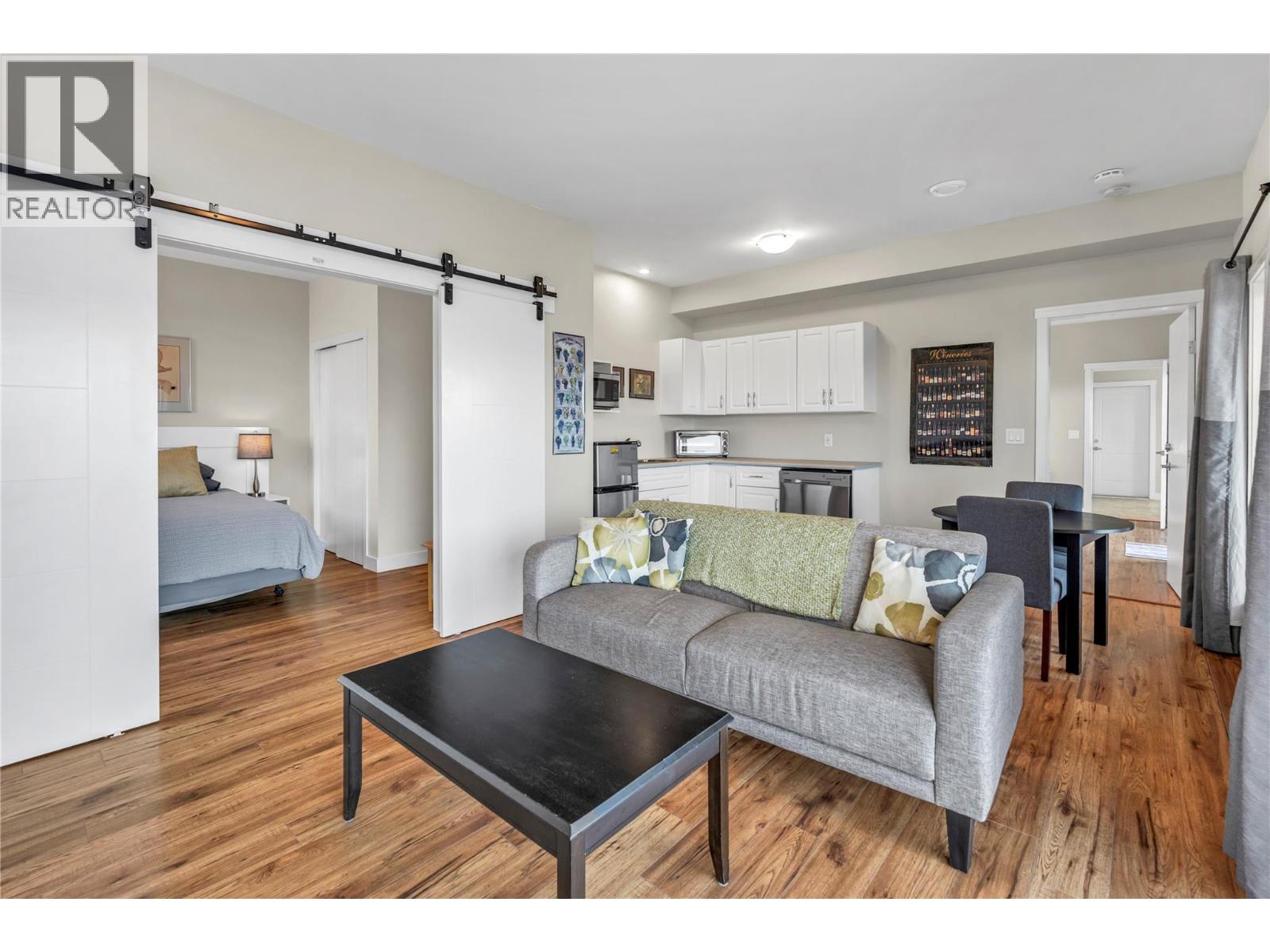 2502 Winifred Road, Naramata