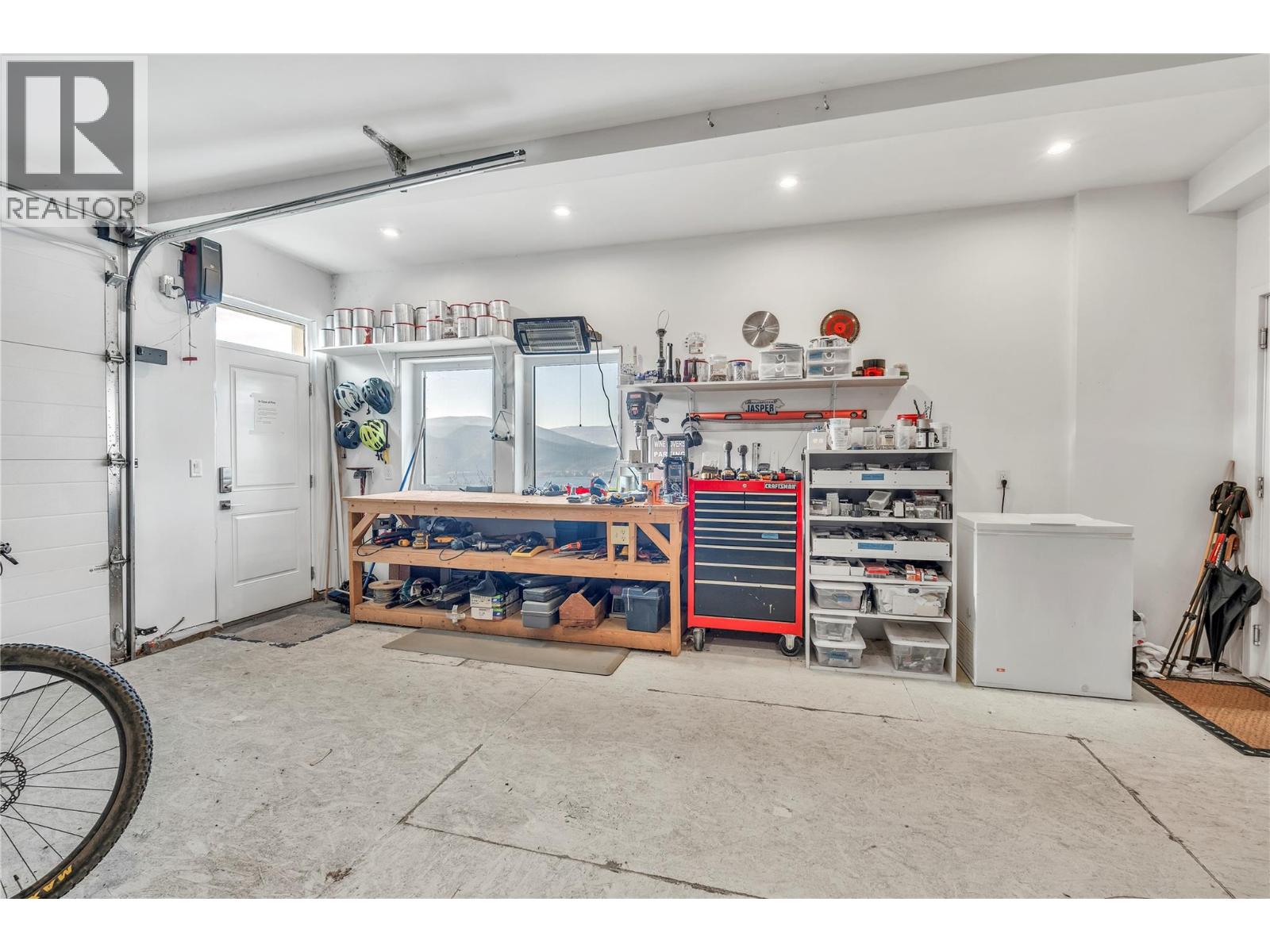 2502 Winifred Road, Naramata