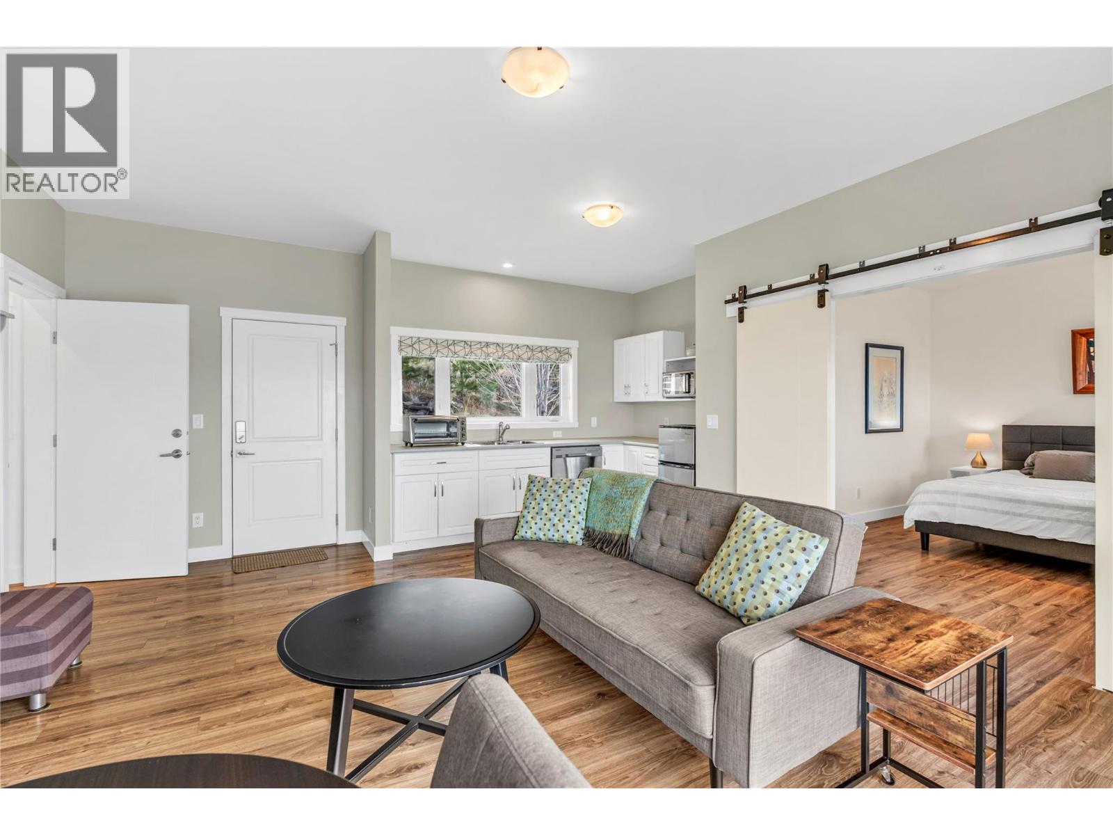 2502 Winifred Road, Naramata