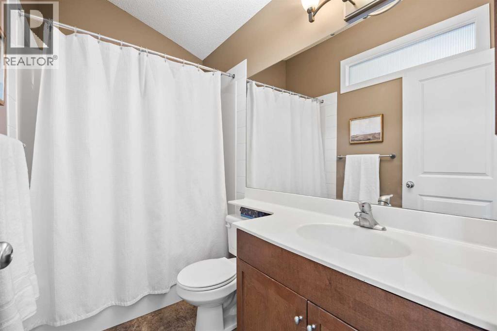Single Family House for Sale in  Royal Oak Heath NW Royal Oak Calgary 