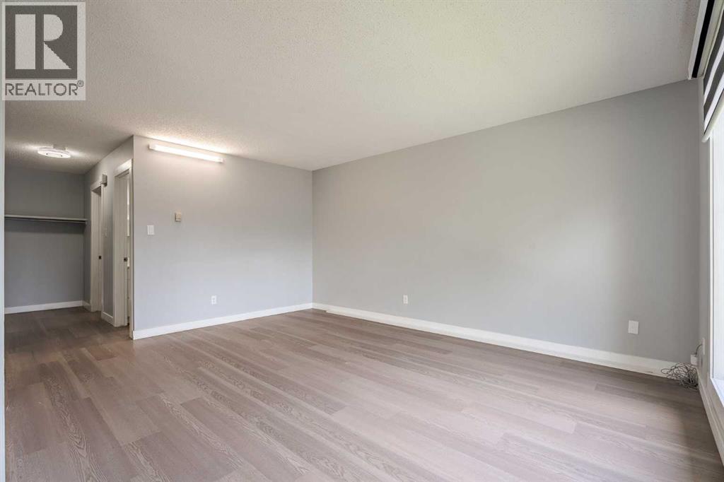 Multi-family House Bi-level for Sale in  Sabrina Road SW Southwood Calgary 