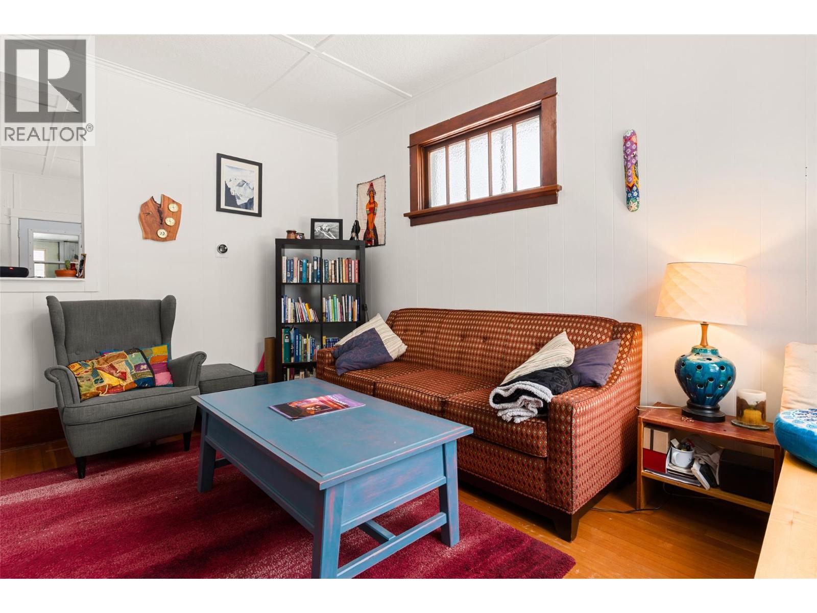 517 Second Street W, Revelstoke