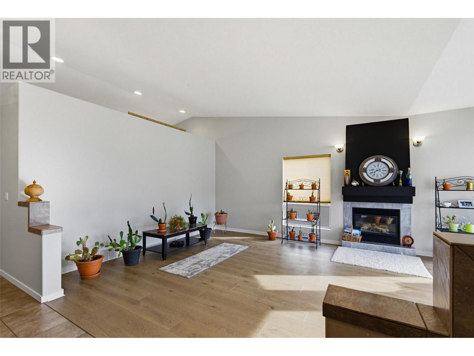 3744 NAVATANEE DRIVE - Image 3