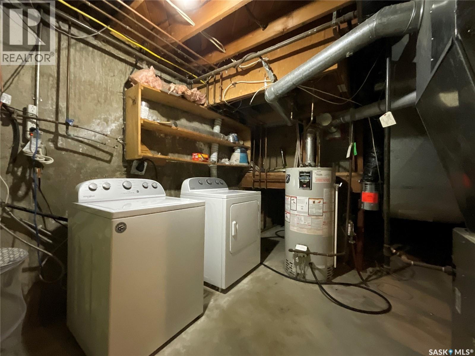 Single Family House for Sale in  Habkirk DRIVE Regina 