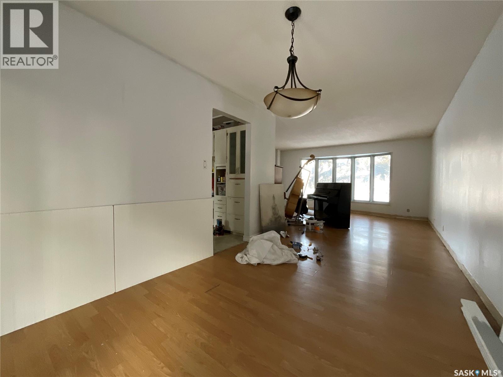 Single Family House for Sale in  Habkirk DRIVE Regina 