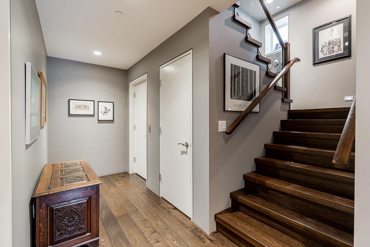 14976 BEACHVIEW AVENUE, White Rock