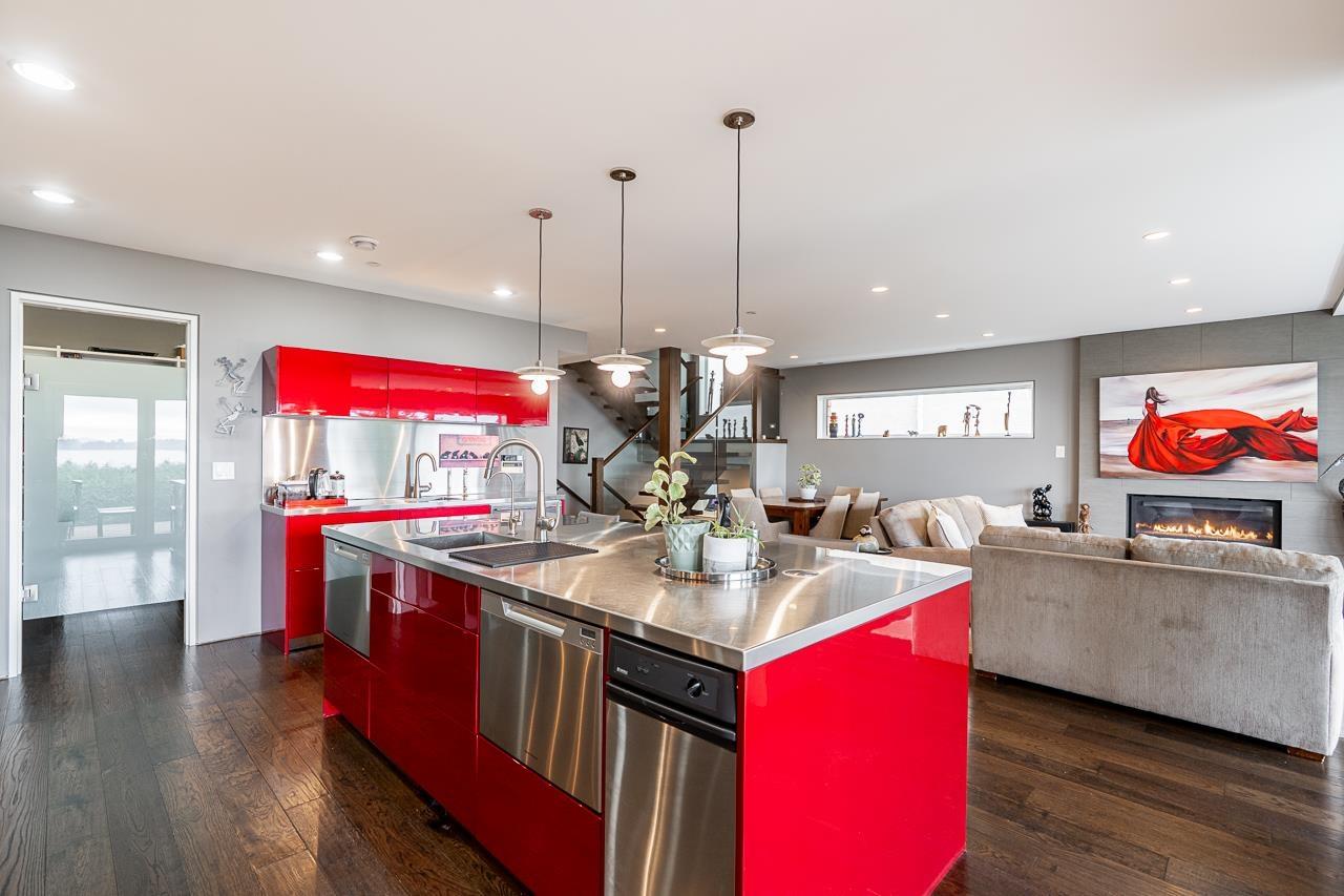 14976 BEACHVIEW AVENUE, White Rock