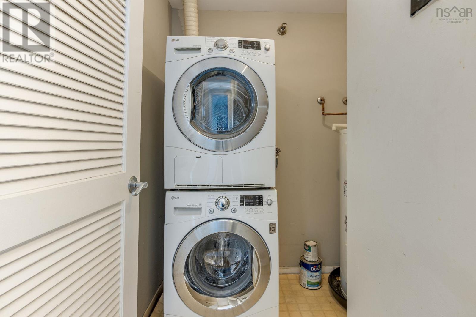 Property 15 of 35 of 105 120 Rutledge Street