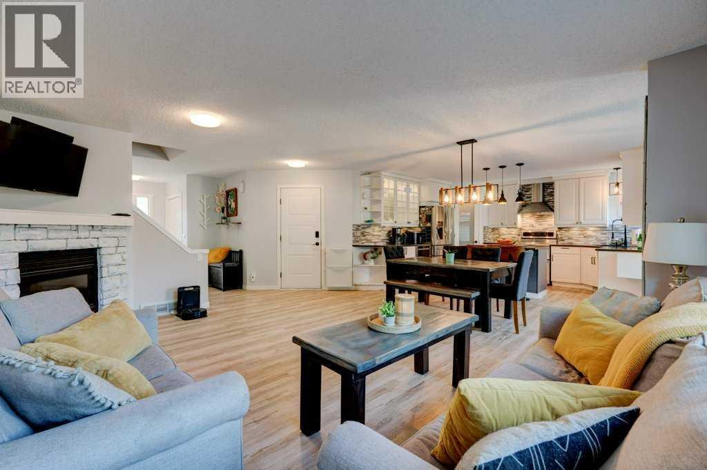 Single Family House for Sale in  Chaparral Crescent SE Chaparral Calgary 