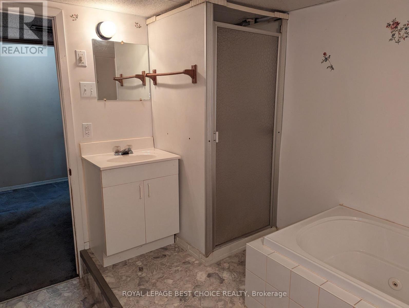 2nd bath room in basment