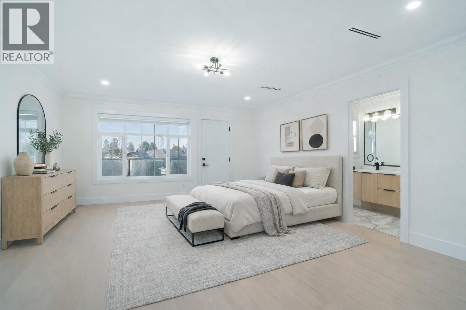 1 6666 WALKER AVENUE, Burnaby