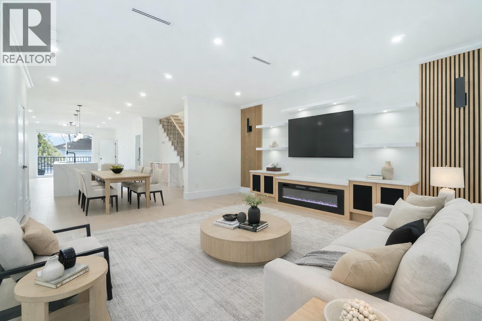 1 6666 WALKER AVENUE, Burnaby