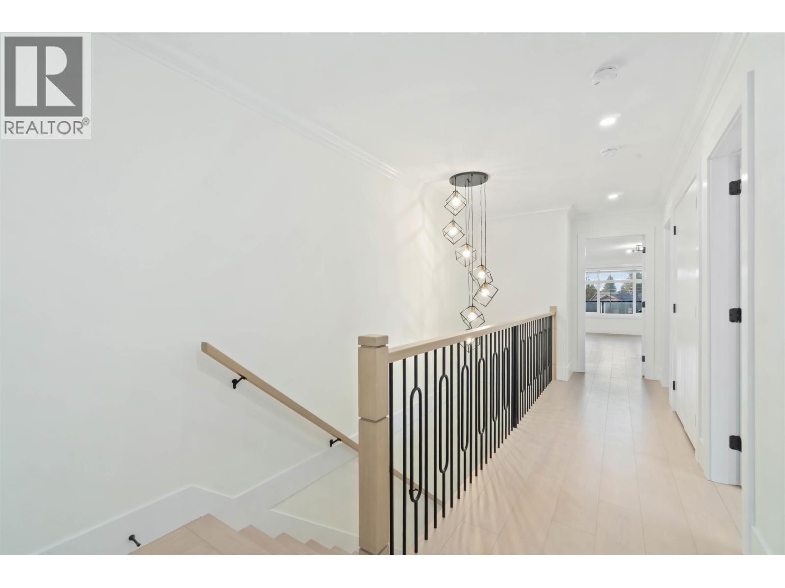 1 6666 WALKER AVENUE, Burnaby