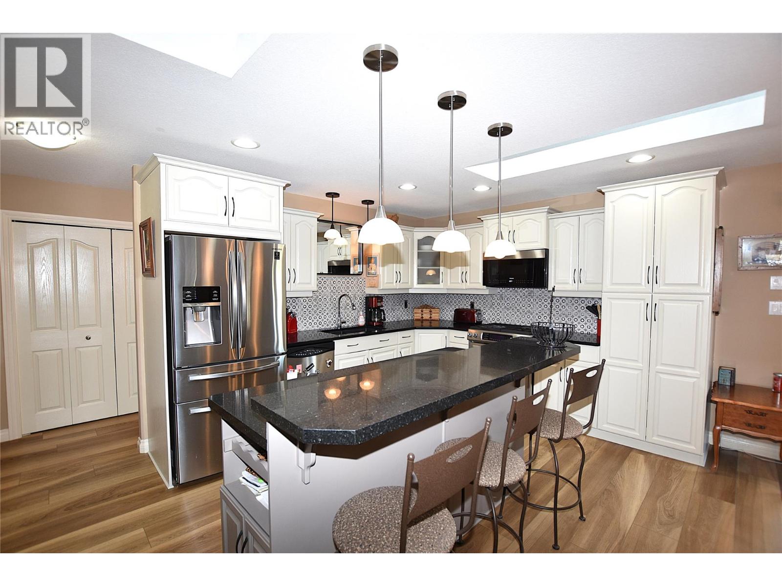 519 Loon Avenue, Vernon