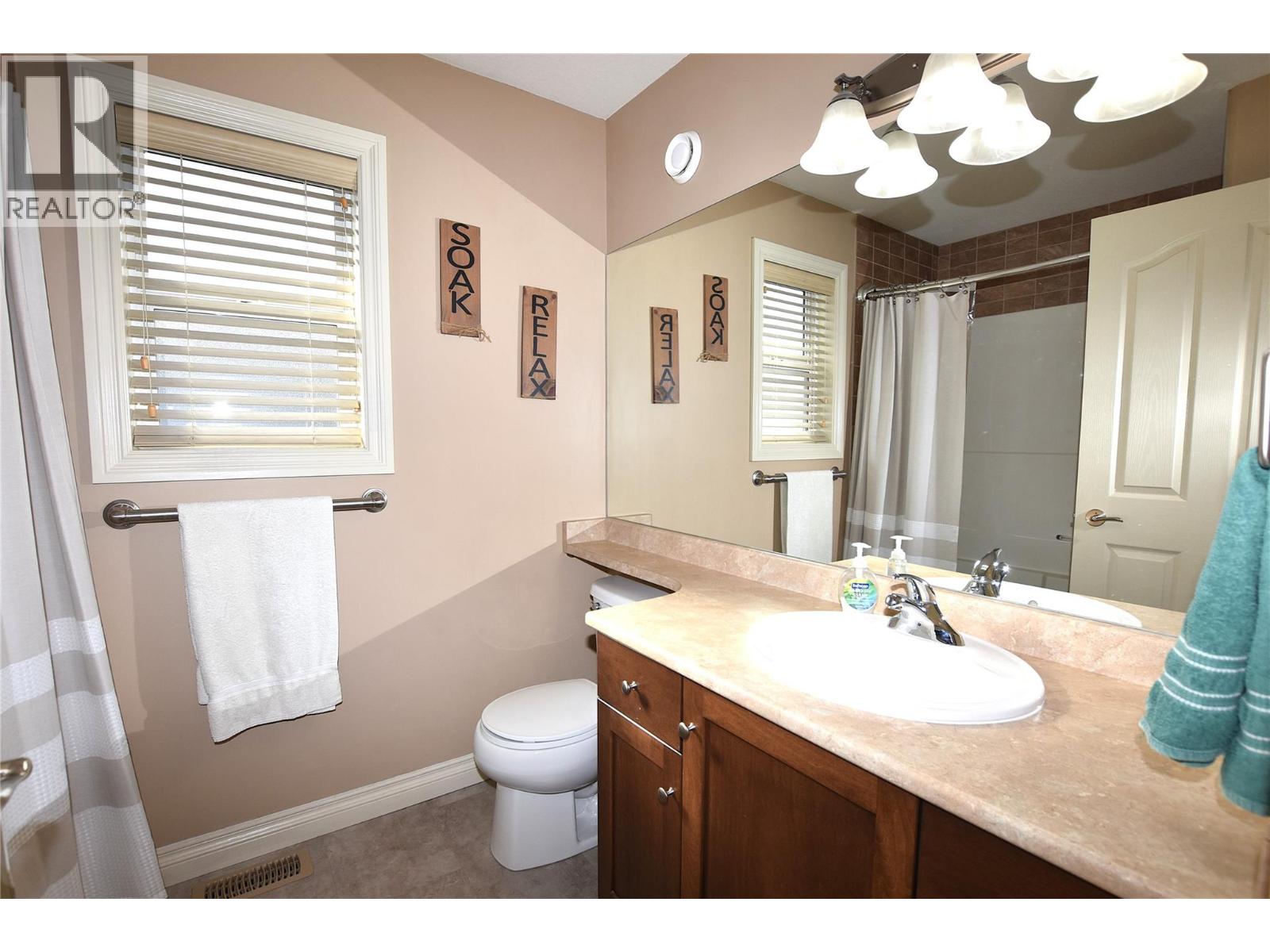 519 Loon Avenue, Vernon