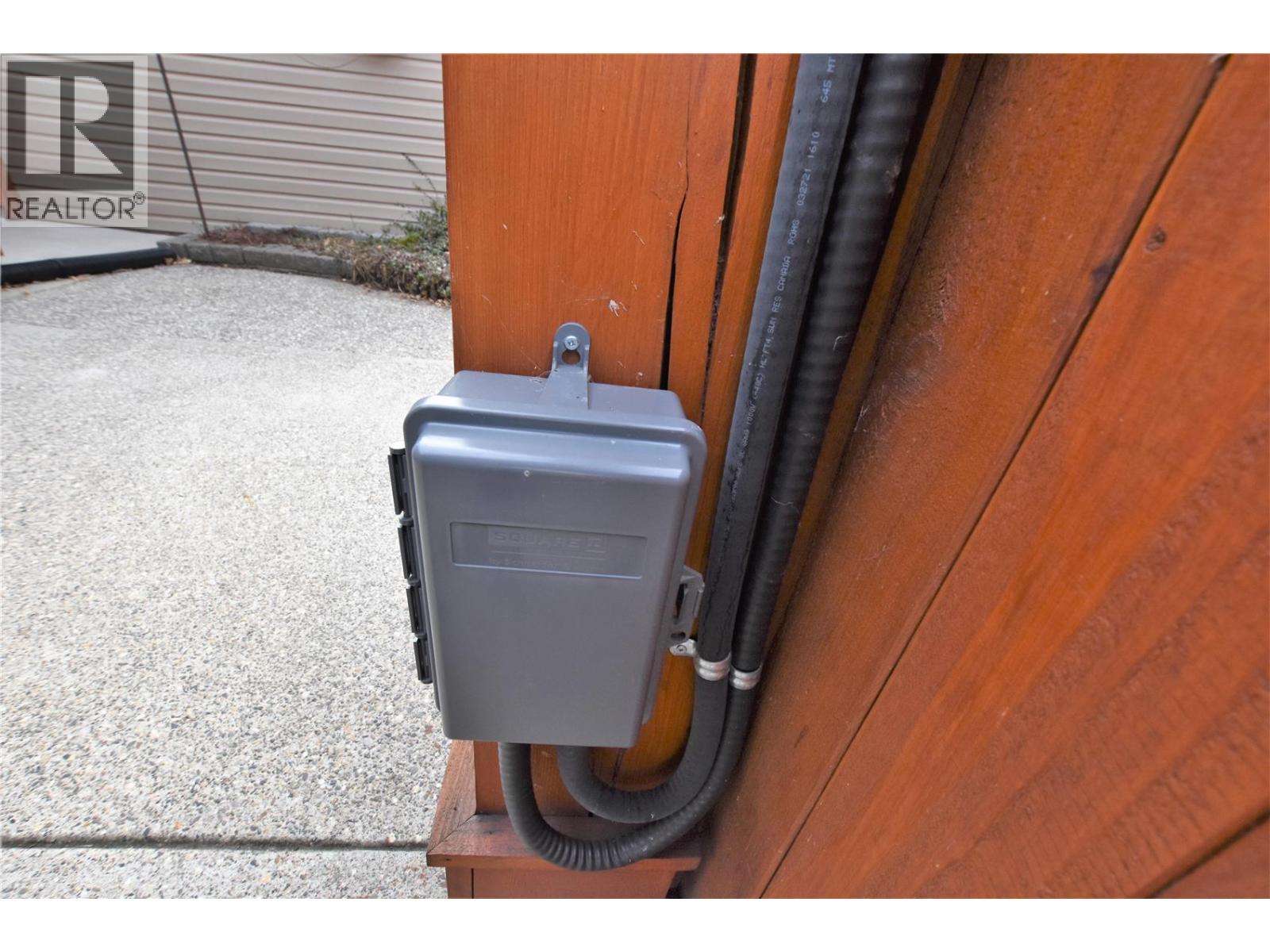 519 Loon Avenue, Vernon