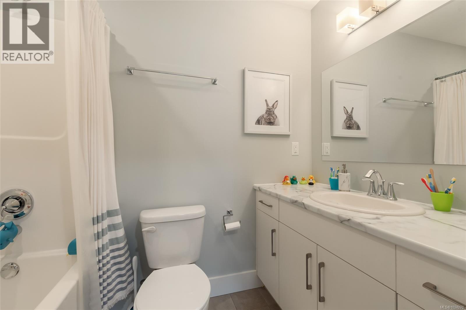 36 512 Jim Cram Dr, Ladysmith