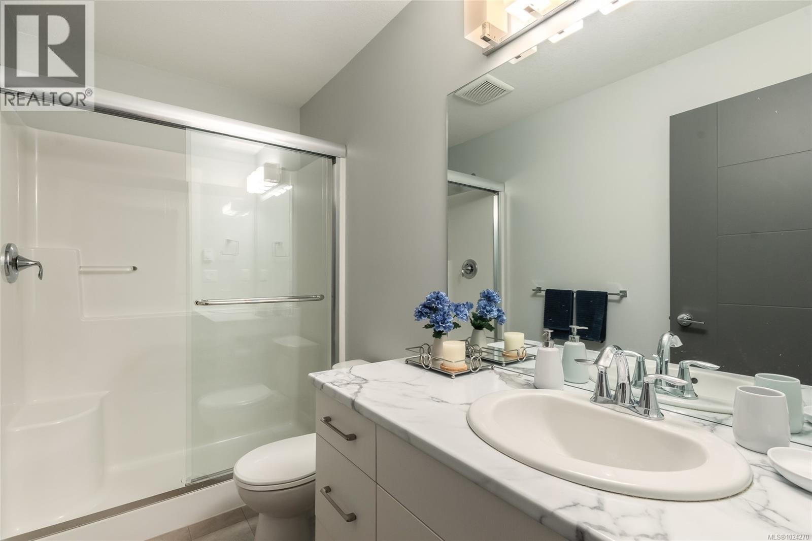 36 512 Jim Cram Dr, Ladysmith