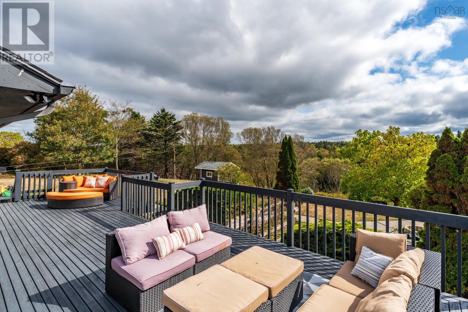 Property 32 of 49 of 7068 Highway 1