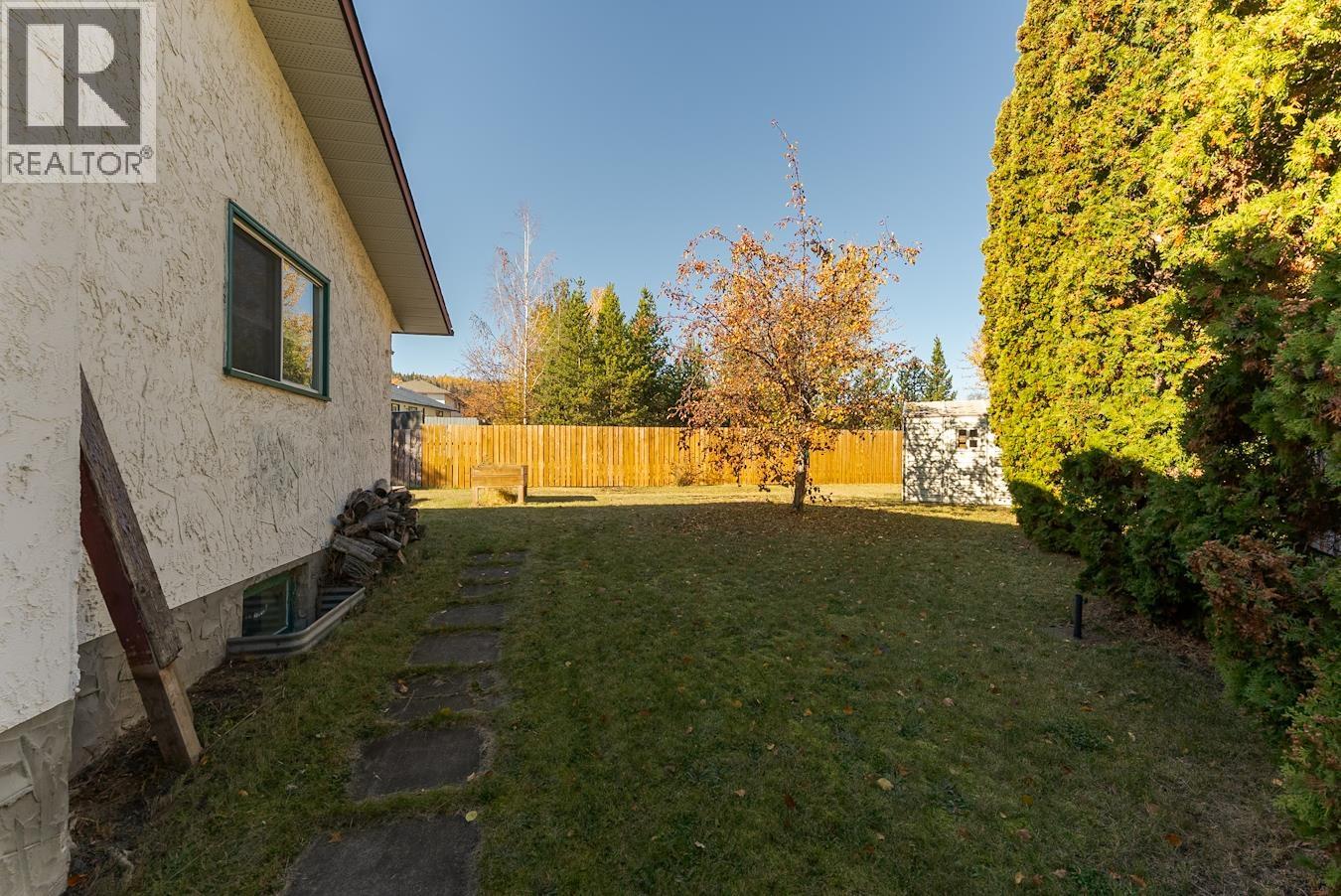 3639 GOULD CRESCENT - 4