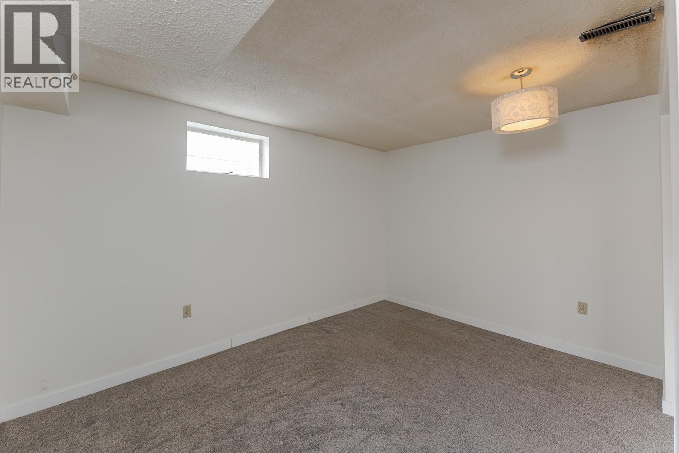 3639 GOULD CRESCENT - 30
