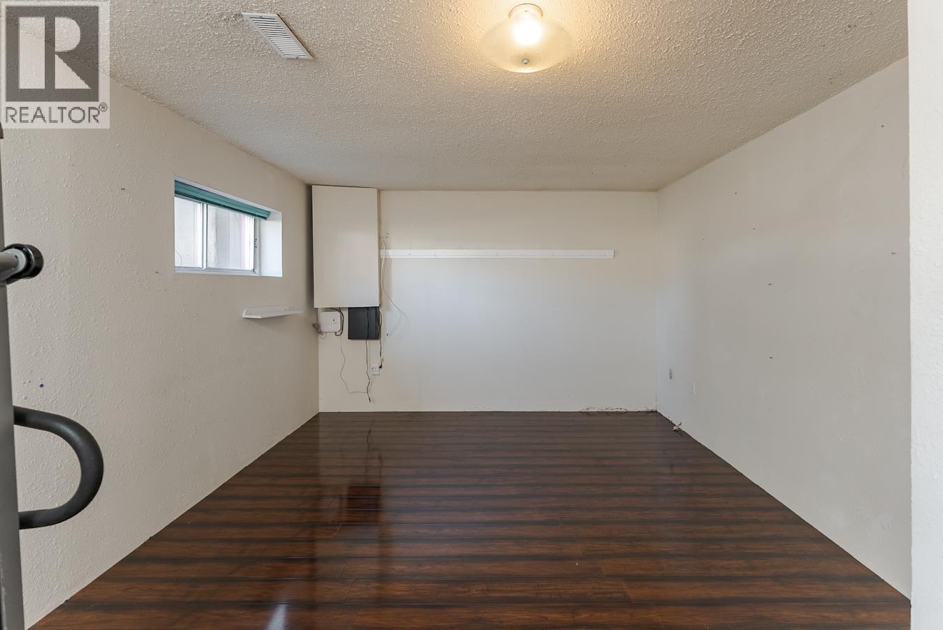 3639 GOULD CRESCENT - 26