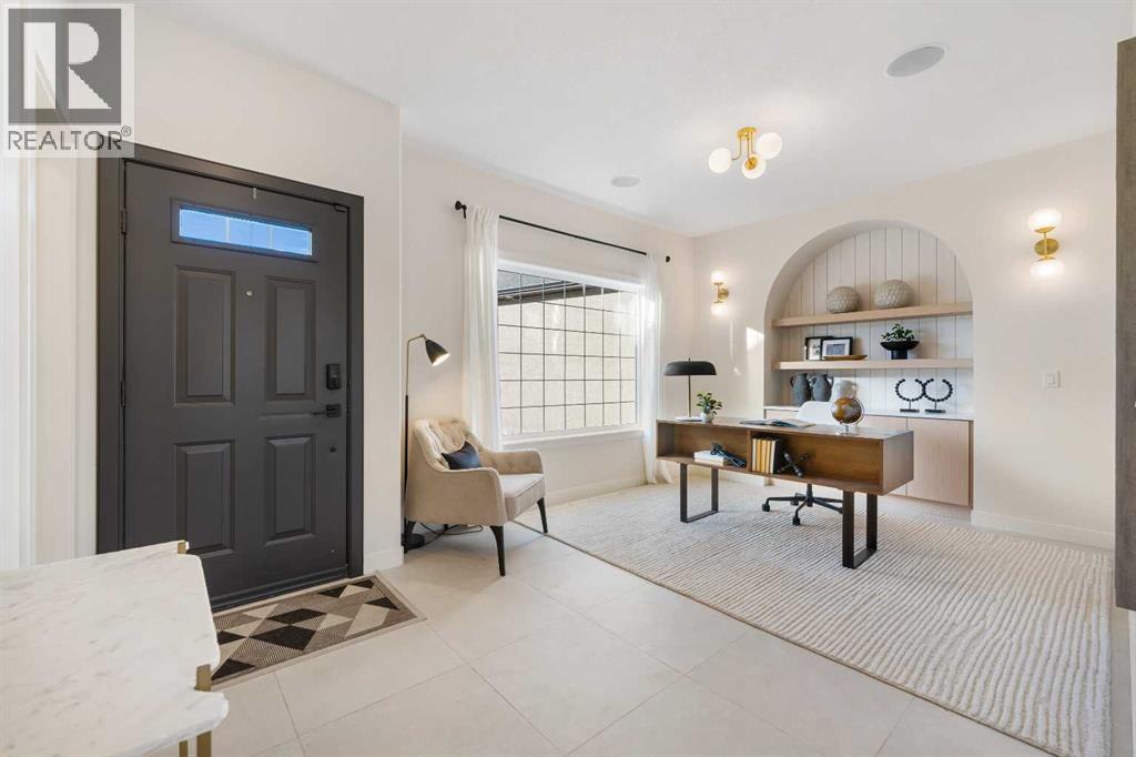 Single Family House for Sale in  Discovery Place SW Discovery Ridge Calgary 