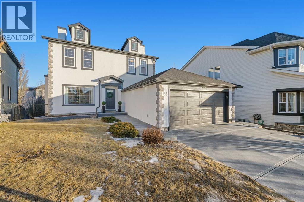 Single Family House for Sale in  Discovery Place SW Discovery Ridge Calgary 