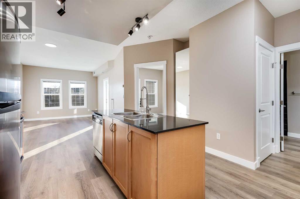 Single Family House for Sale in   Lake Fraser Drive SE Lake Bonavista Calgary 