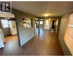 Kitchen - 4395 Trans Canada  E Highway Unit# 32, Kamloops, BC V2C4S4 Photo 6