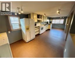 4395 Trans Canada  E Highway Unit# 32, Kamloops, BC V2C4S4 Photo 11