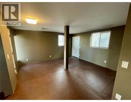 4395 Trans Canada  E Highway Unit# 32, Kamloops, BC V2C4S4 Photo 8