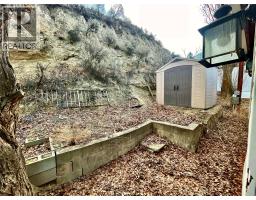 4395 Trans Canada  E Highway Unit# 32, Kamloops, BC V2C4S4 Photo 13