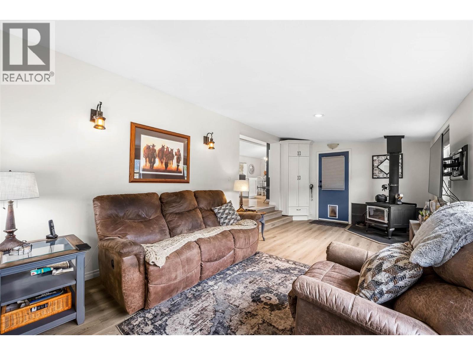 185 HOOVERS FERRY ROAD - 24