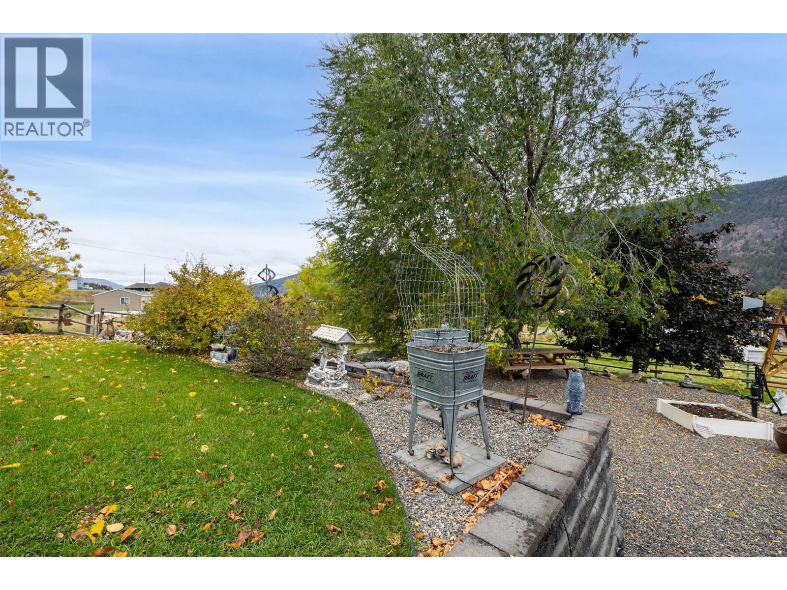 185 HOOVERS FERRY ROAD - 29