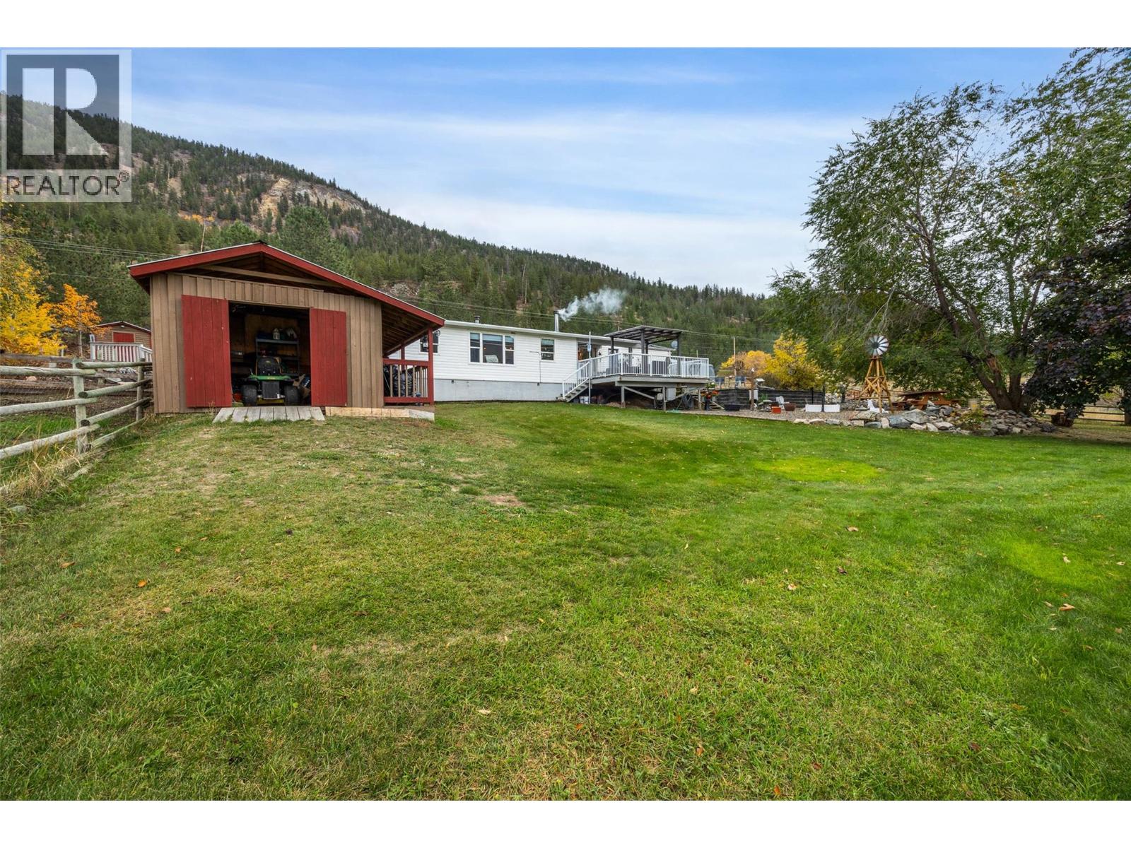 185 HOOVERS FERRY ROAD - 34