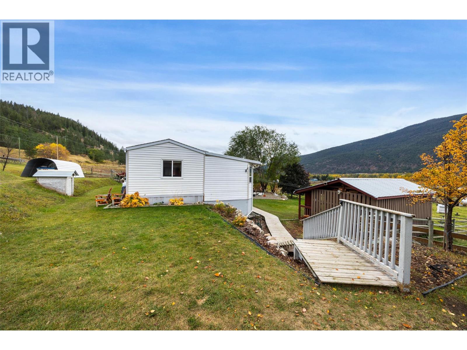 185 HOOVERS FERRY ROAD - 35