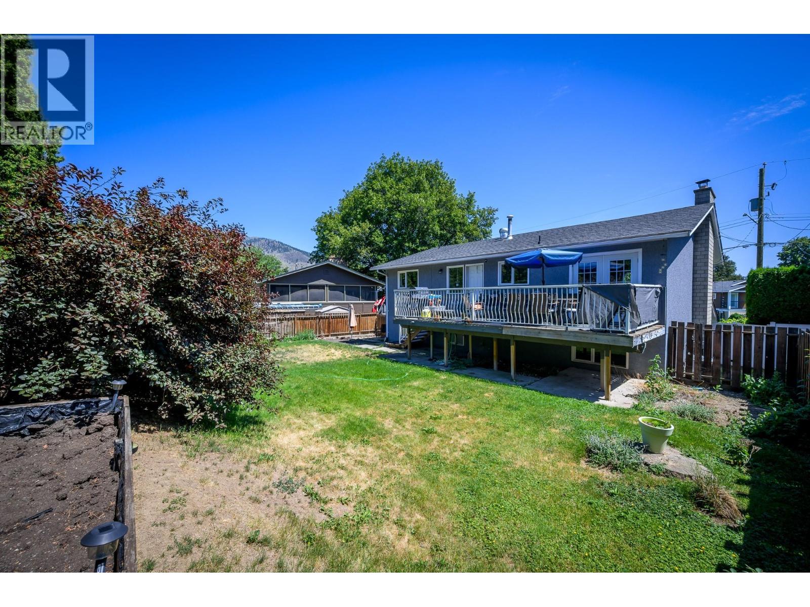 531 BAYWOOD CRESCENT - 22